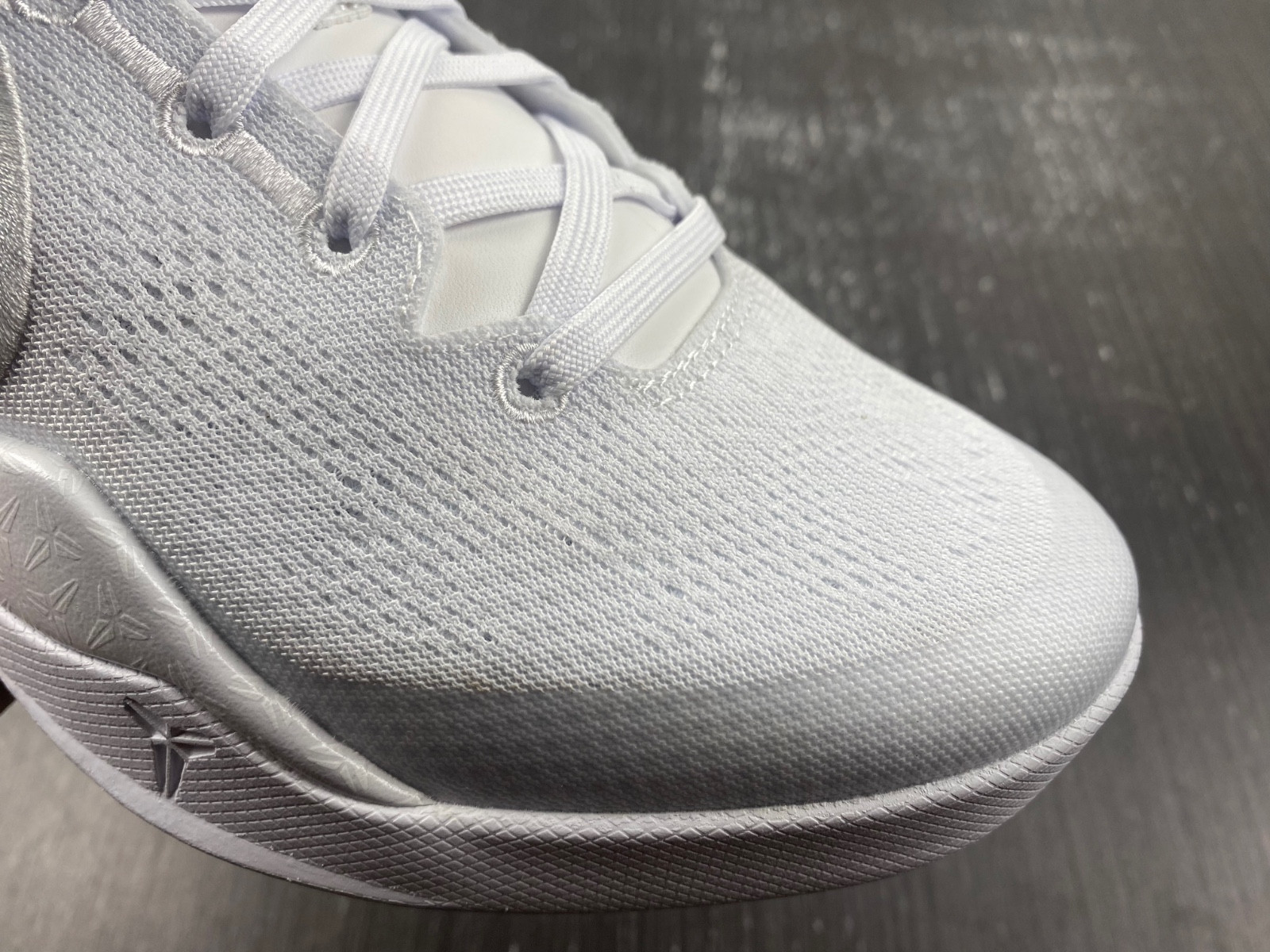 Nike Kobe 8 Protro Triple White FJ9364-100