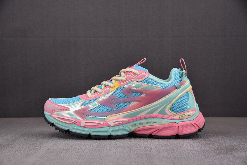 Off-White c/o Virgil Abloh