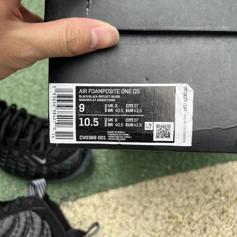 Nike Air Foamposite One QS CV0369-001