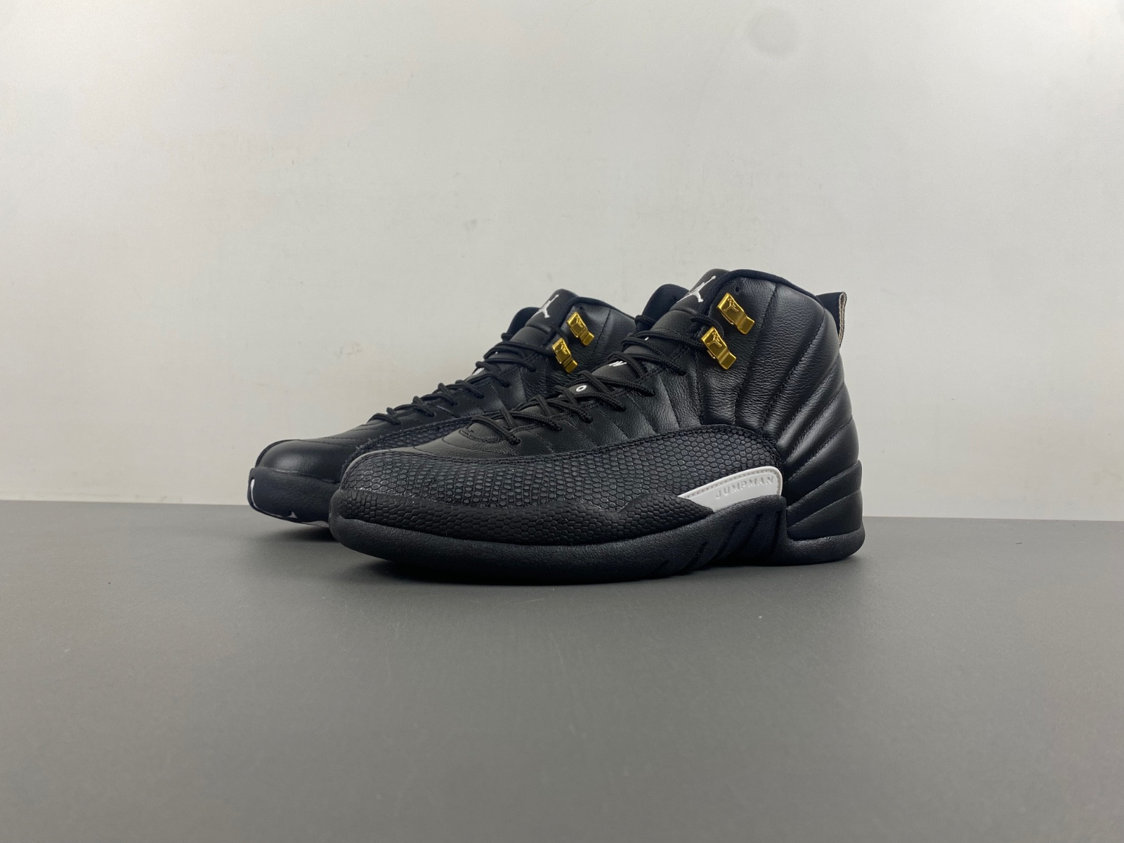 Air Jordan 12 Retro