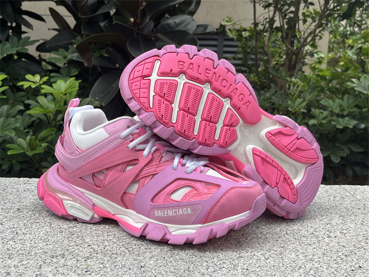 Ba*len*cia*ga track trainer 