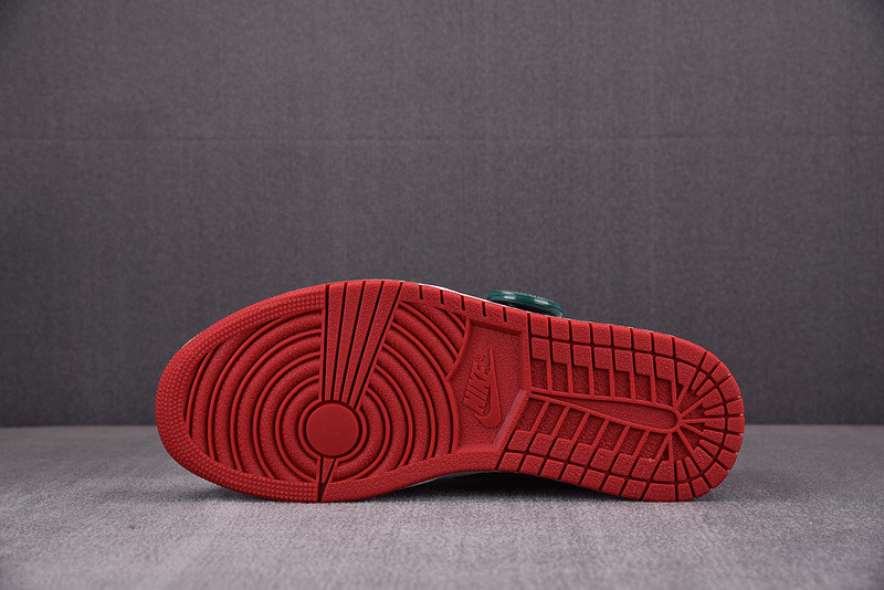 Air Jordan 1 Low“Black Toe” 553558-116