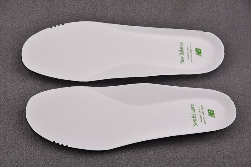 New Balance 993 "Chive" U993GW