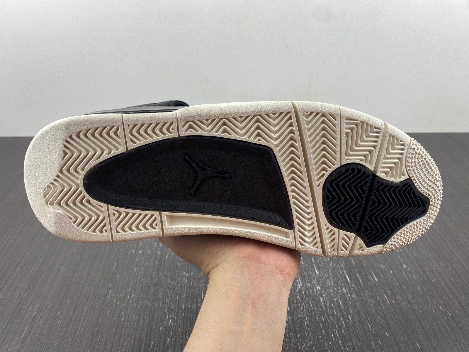 Air Jordan 4 Retro PRM 