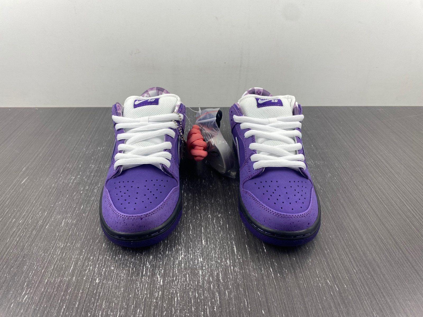 NIKE SB DUNK LOW CONCEPTS PURPLE LOBSTER BV1310-555