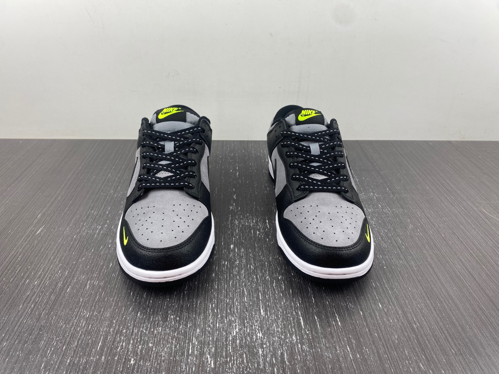 Nike Dunk Low "Black/Grey/Neon Green" FQ2205-001