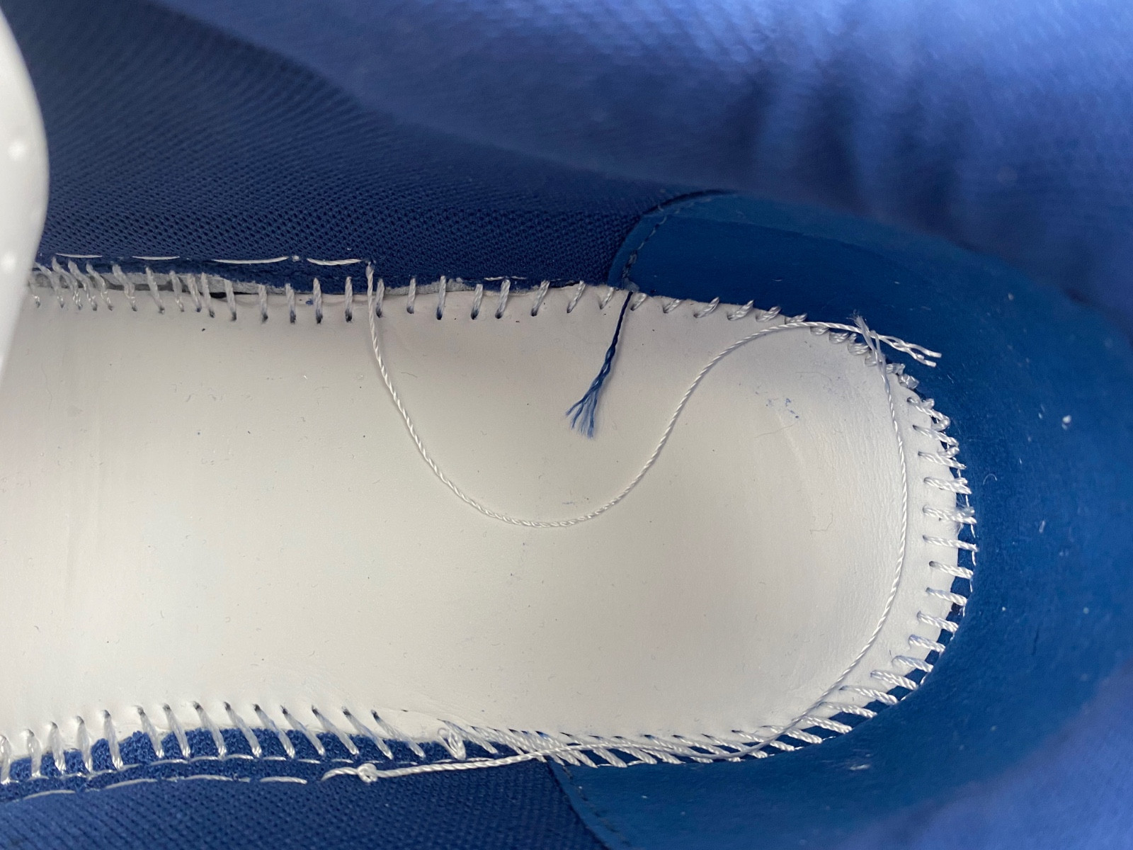 Off-White c/o Virgil Abloh