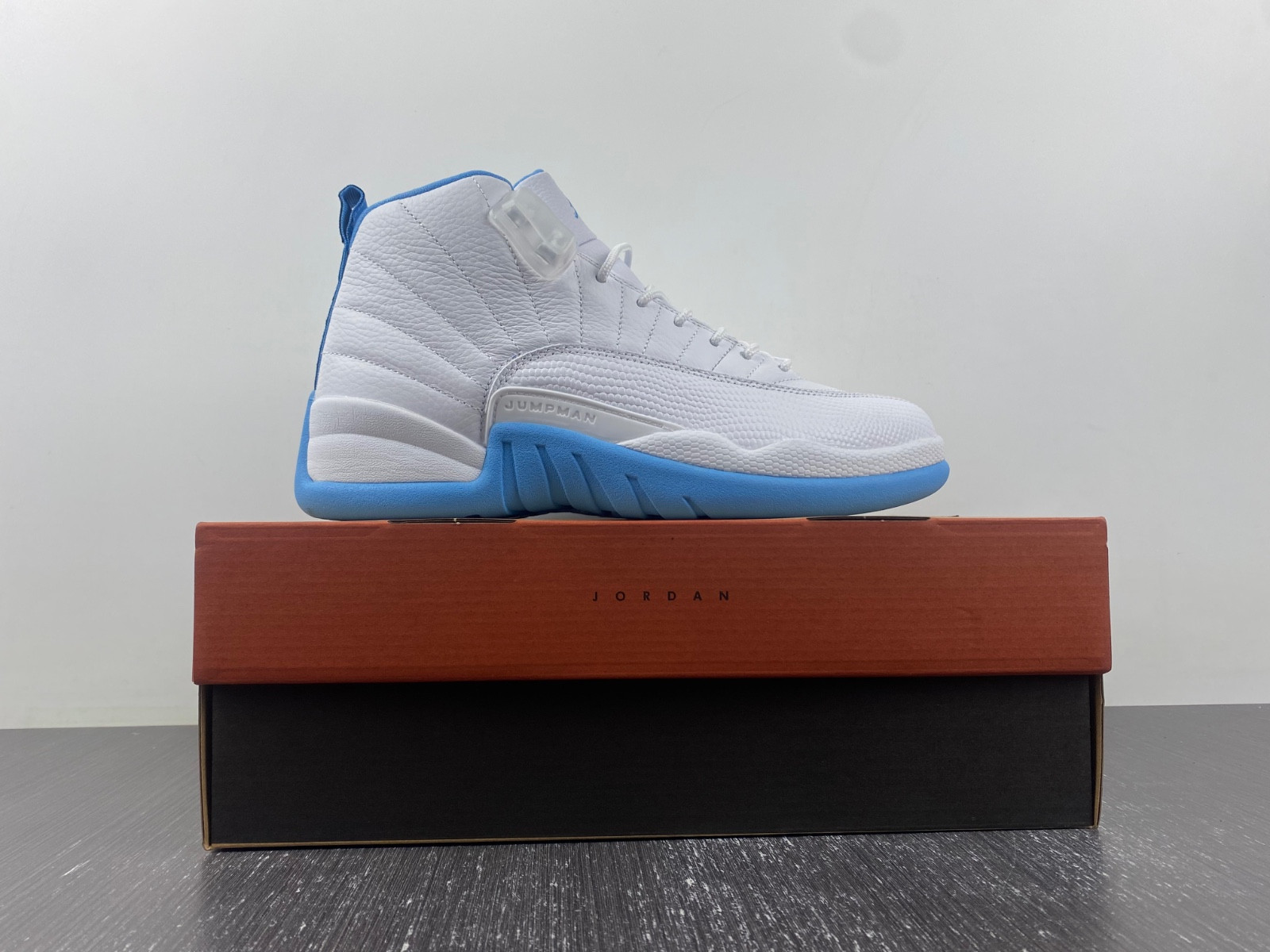 Air Jordan 12 Retro