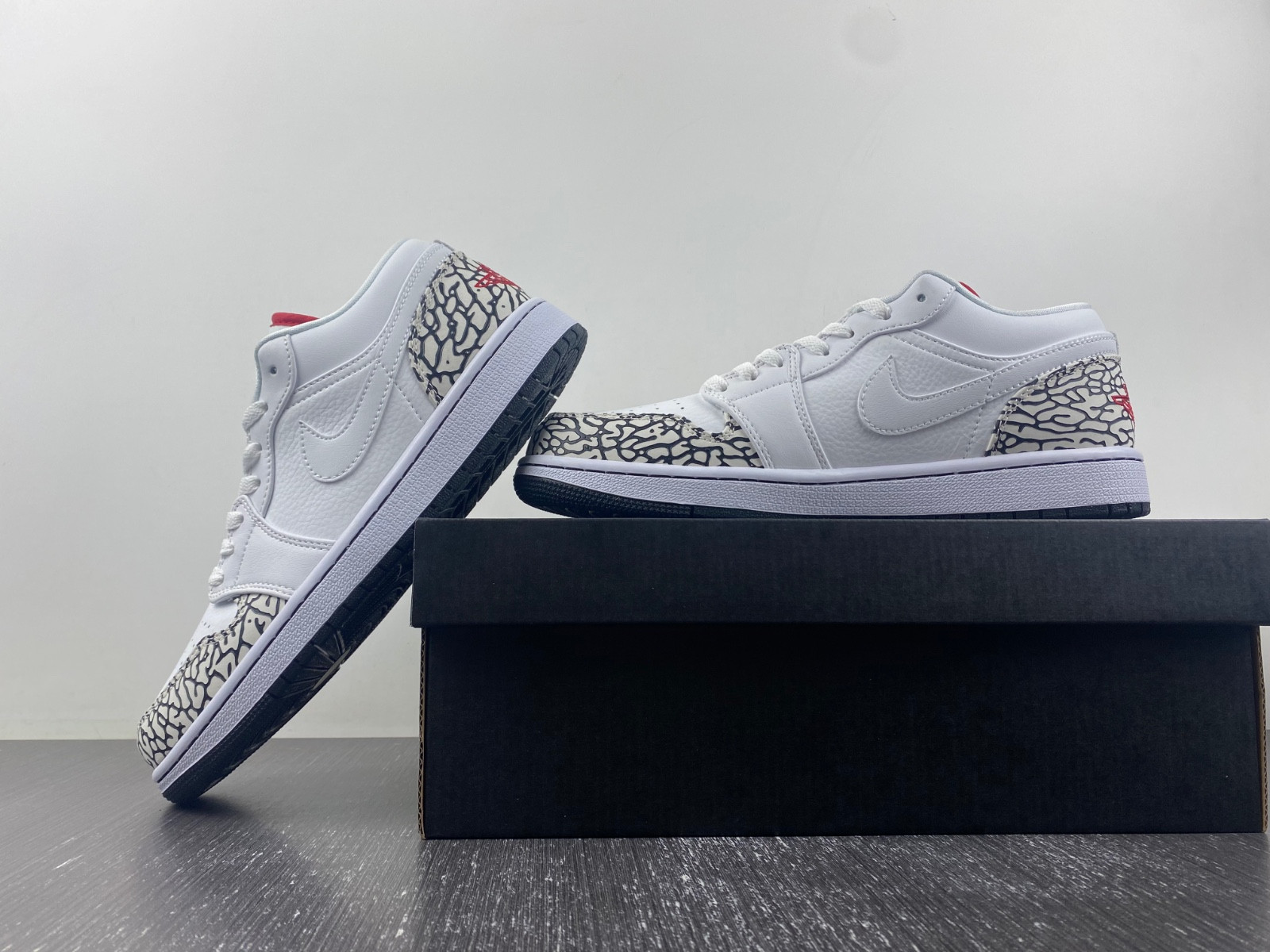 Jordan 1 Phat Low Cement Grey 338145-162