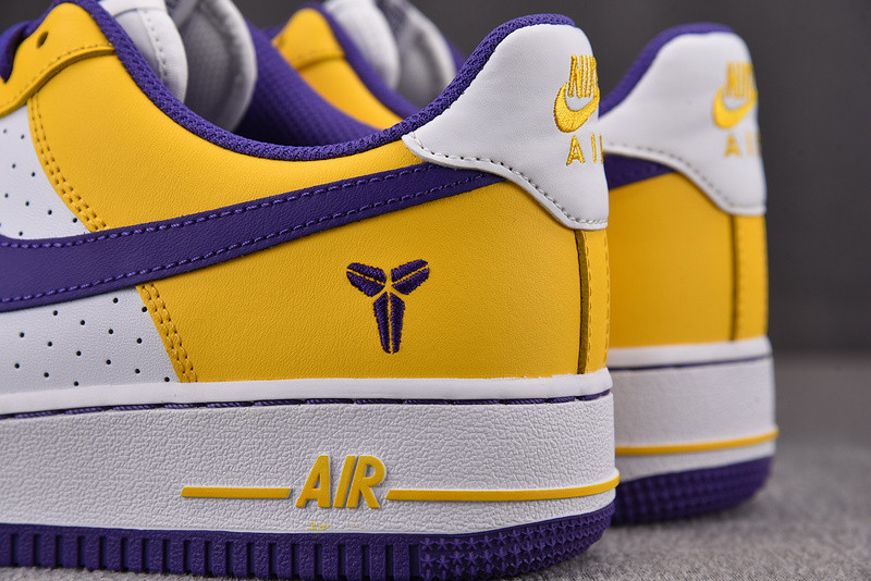 Kobe Bryant x Nike Air Force 1 Low FZ1151-100