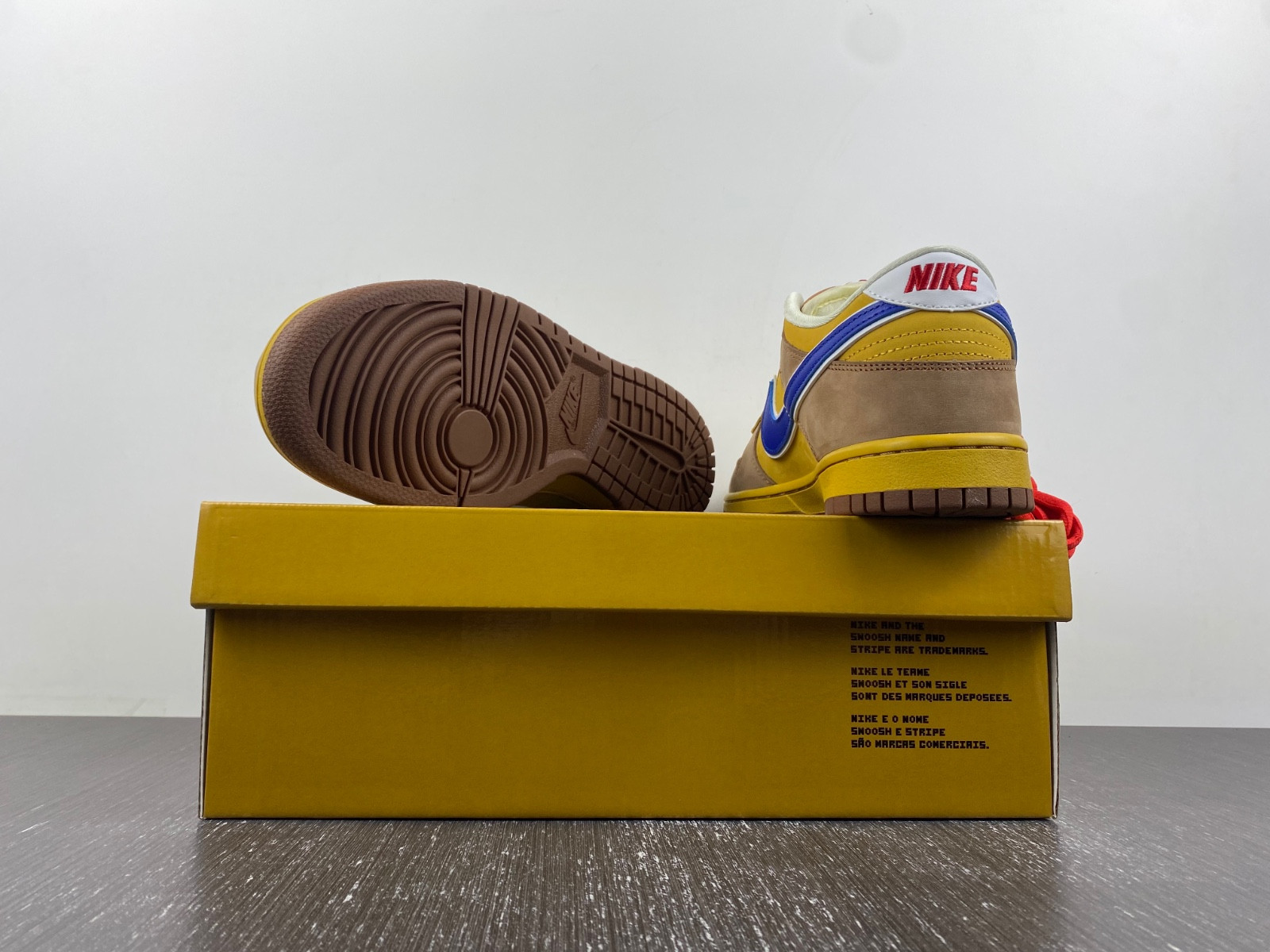 Nike SB Dunk Low PREM 313170-741