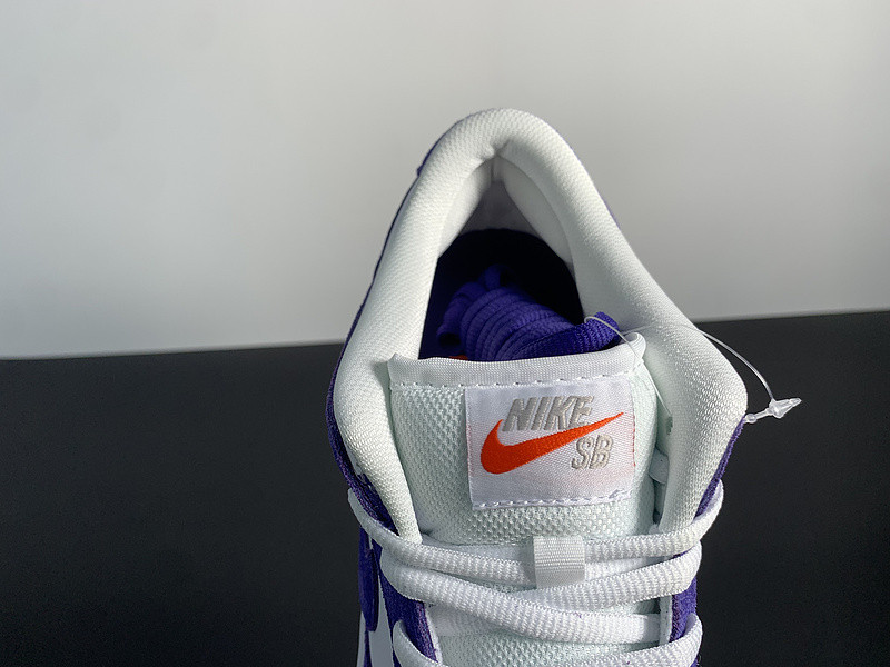 Nike SB Dunk Low Pro ISO Orange Label Court Purple DV5464-500