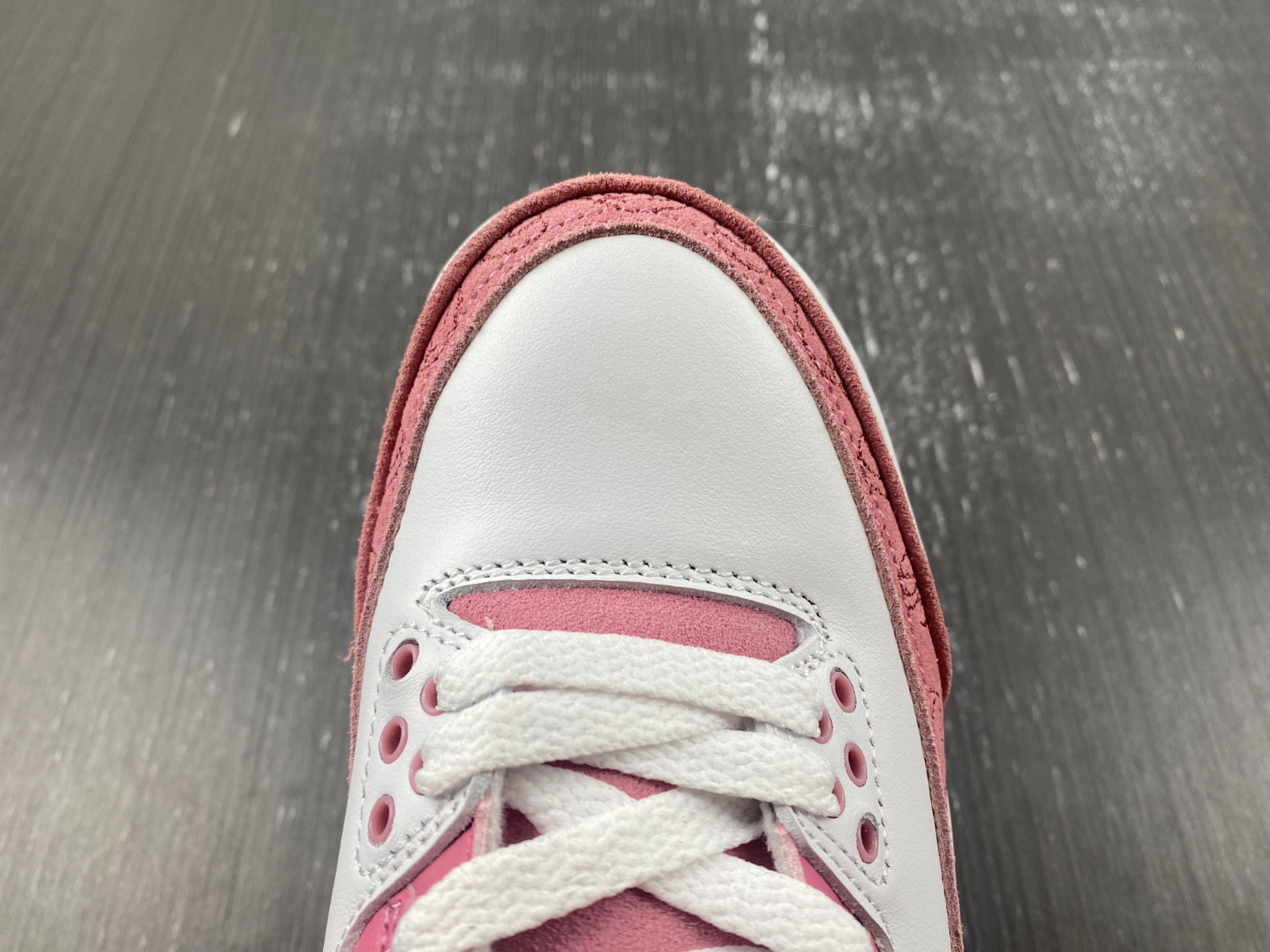 KAWS x Air Jordan 3 DZ2628-001