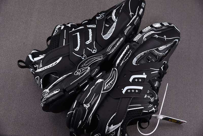 Ba*len*cia*ga track 542023 w3sr2 2315