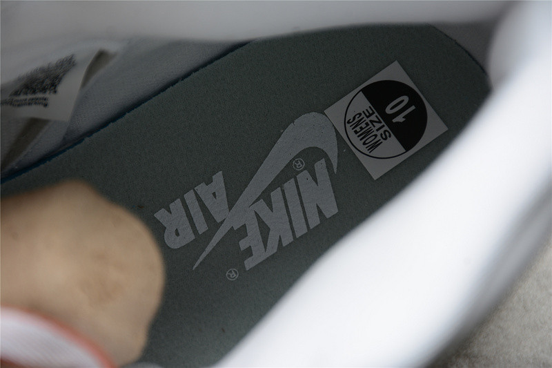 AIR JORDAN 1 HIGH OG ‘SEAFOAM‘ CD0461-002