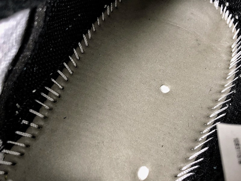 AIR JORDAN 1 NO LS VARSITY MAIZE 861428-107