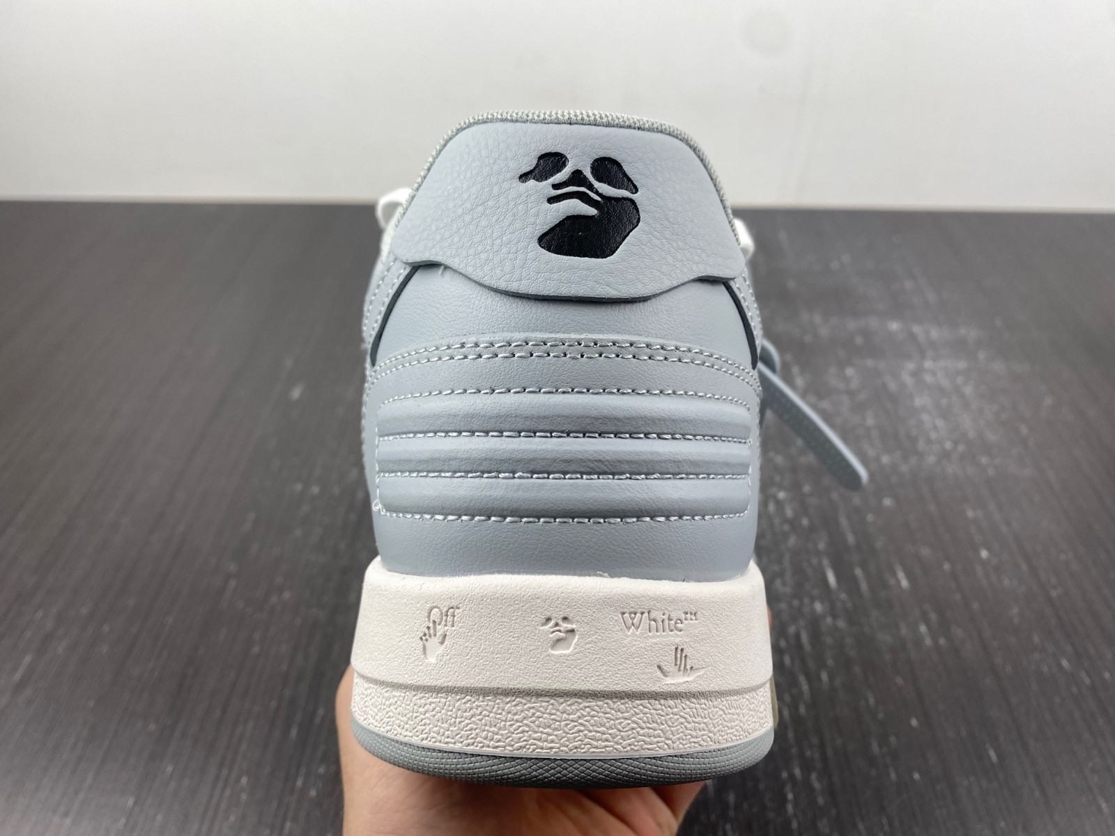 Off-White c/o Virgil Abloh