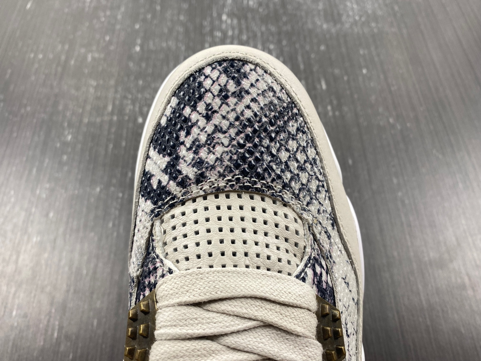 Air Jordan 4 Premium “Snakeskin” B19139-030