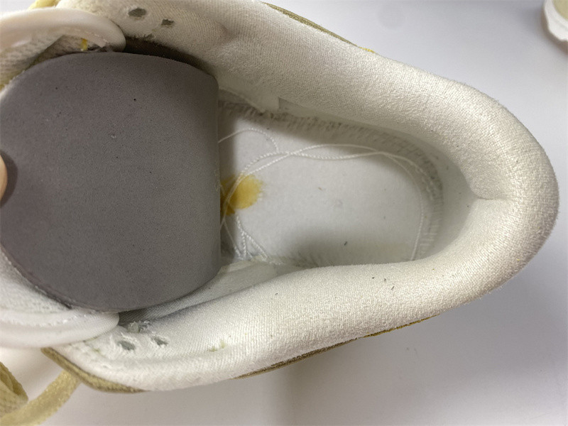 NIKE SB DUNK LOW LEMON DROP(W)DJ6902-700