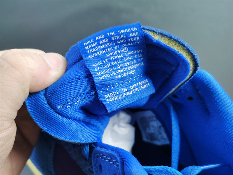 UNDEFEATED X NIKE DUNK LOW ‘ROYAL/PURPLE’ DH6508-400