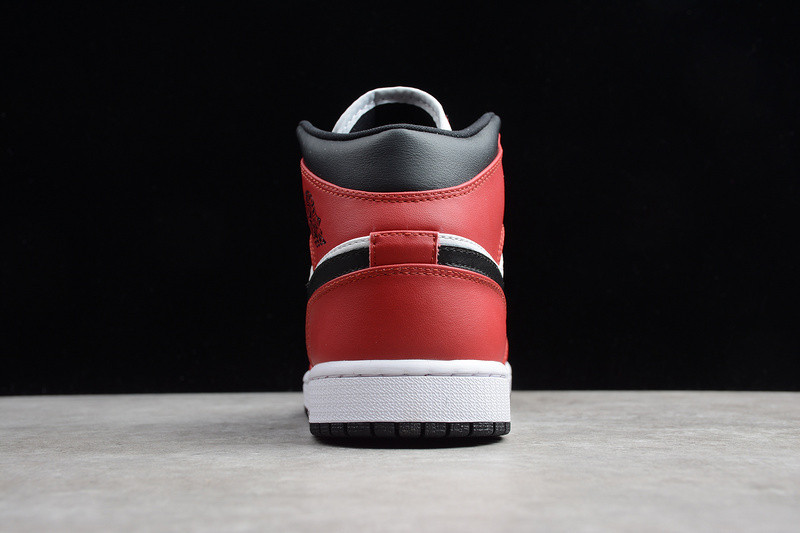 Air Jordan 1 Mid Chicago Black Toe 554724-069