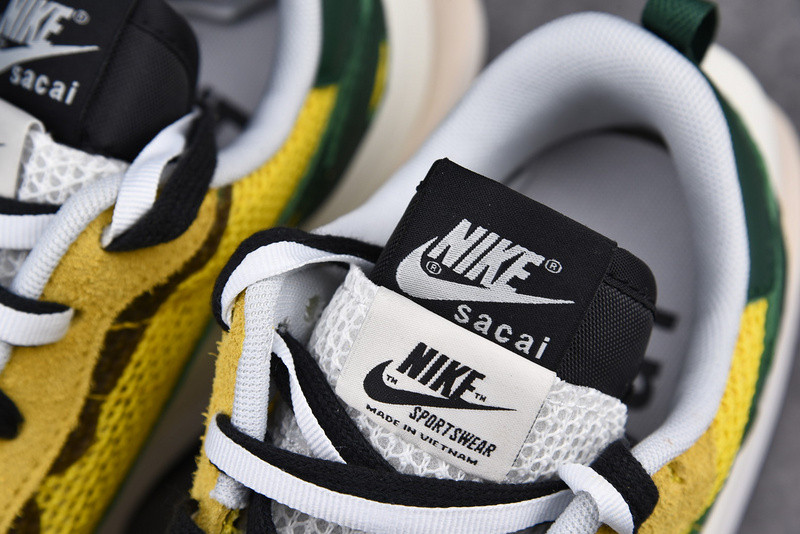 sacai x Nike VaporWaffle “Tour Yellow” CV1363-700