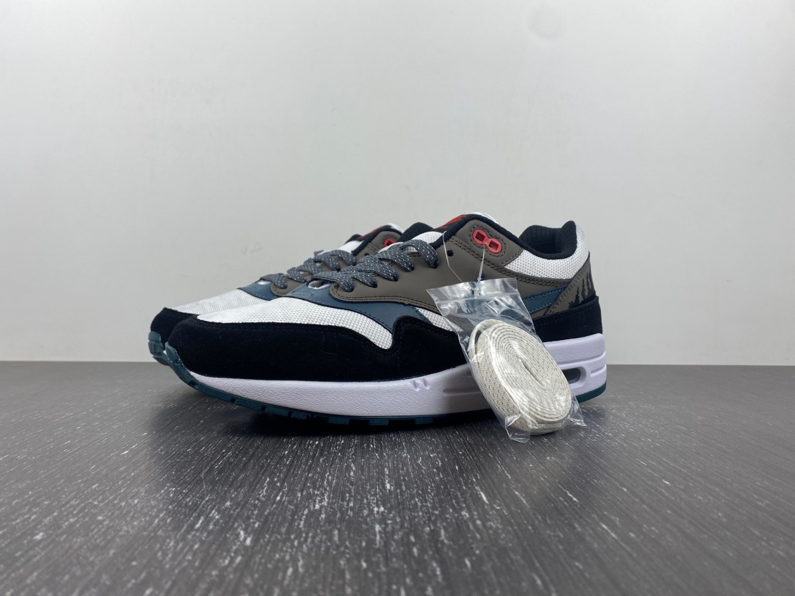 Nike Air Max 1 PRM Escape Treeline - FJ0698-100