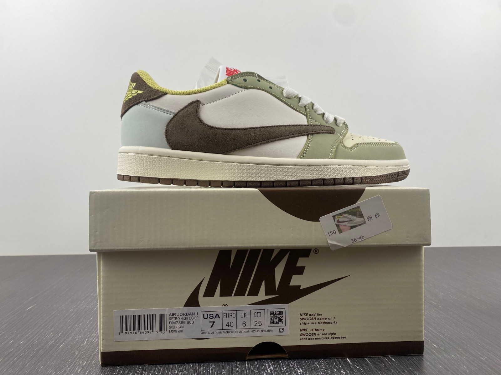 Travis Scott x Air Jordan 1 Low DM7866-603