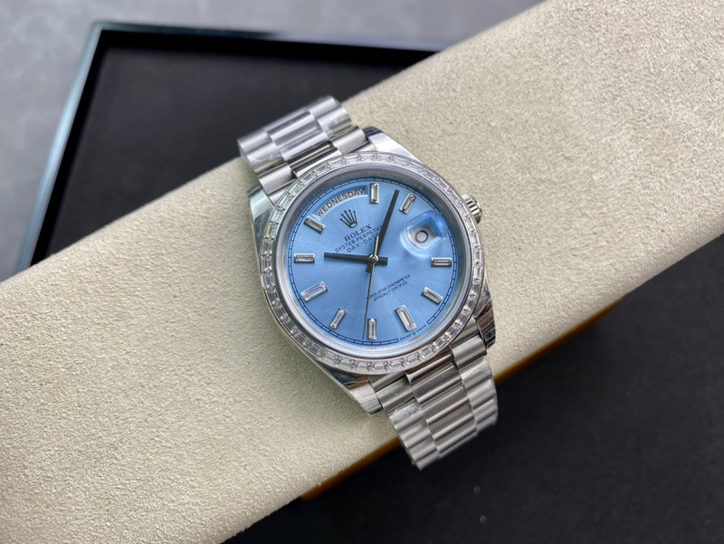 r-o-l-e-x S*per clone top version watch