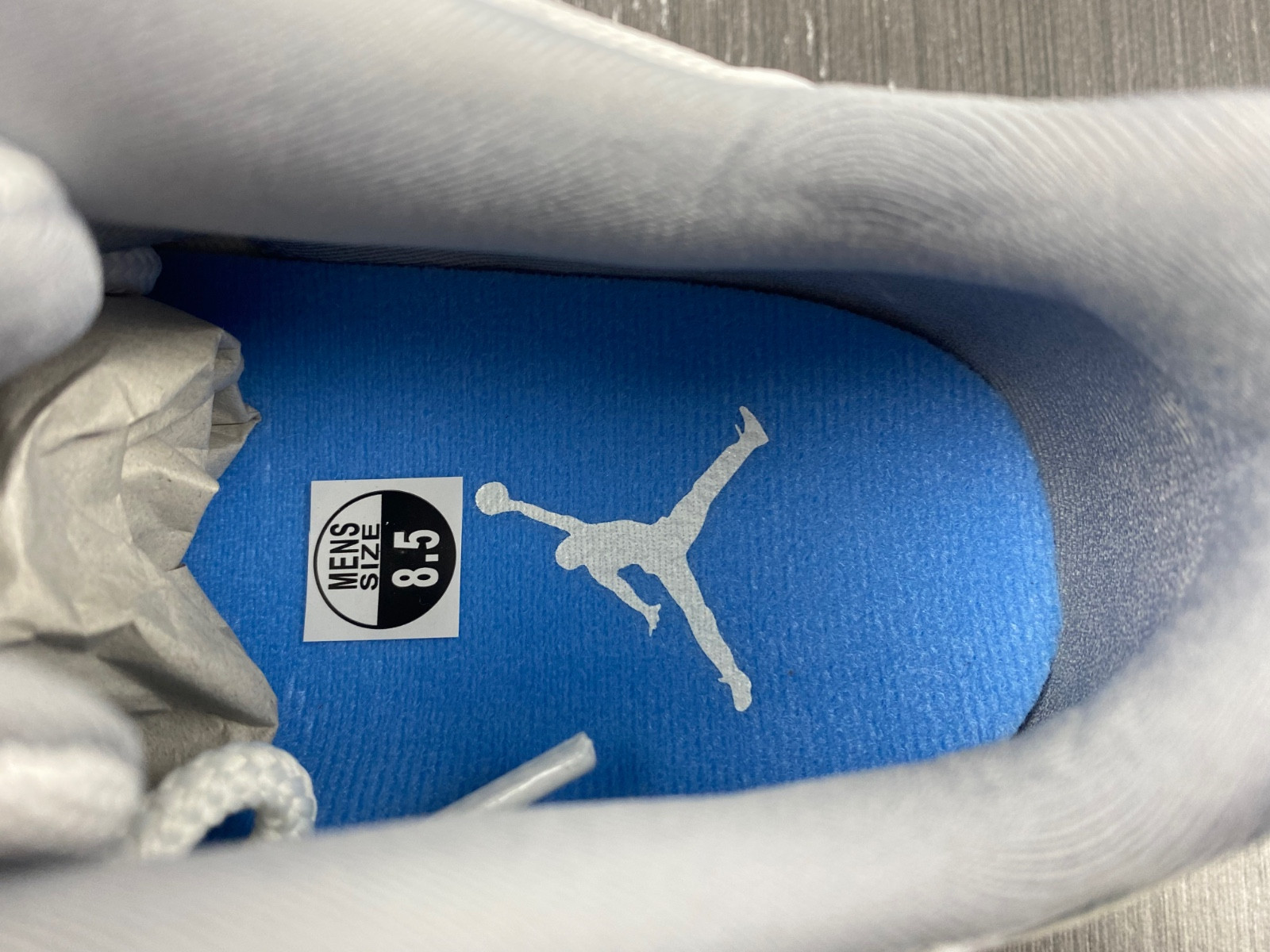 Jordan 11 Retro Low Cement Grey - AV2187-140