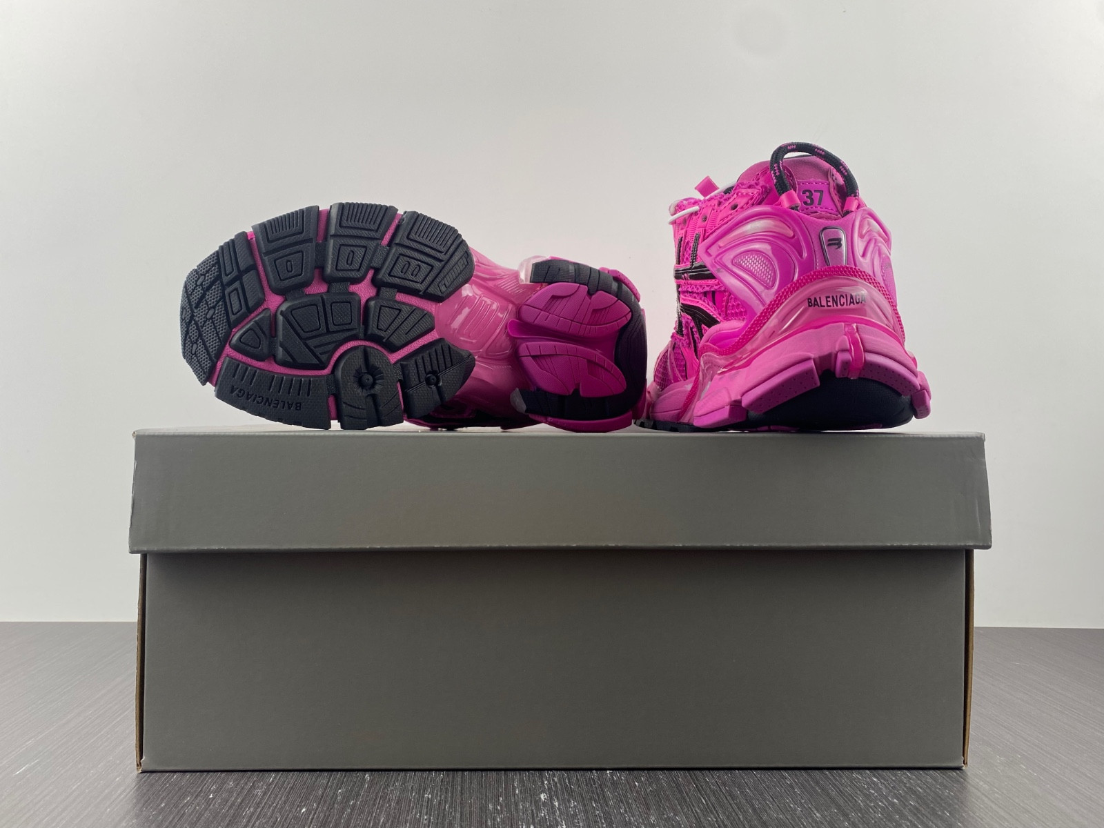 Ba*len*cia*ga runner 677402 w3rb2 5518