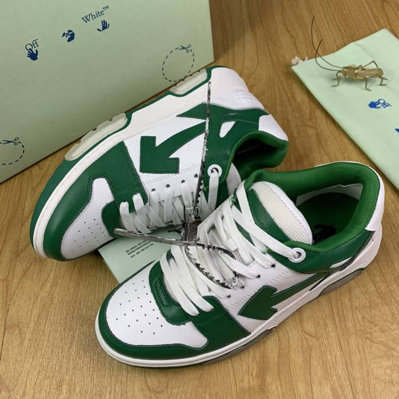 Off-White c/o Virgil Abloh