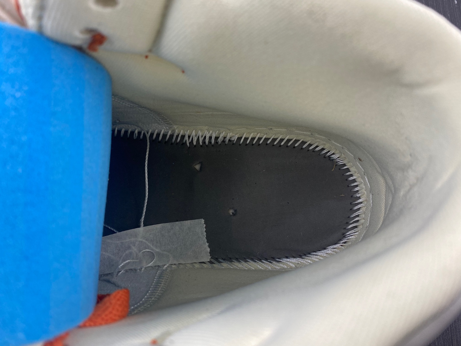 Air Jordan 1 Mid SE WMNS Coconut Milk Sport Spice DV1302-100