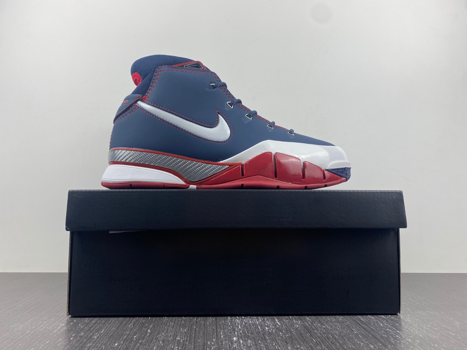 Nike Kobe 1 Protro USA - AQ2728-400