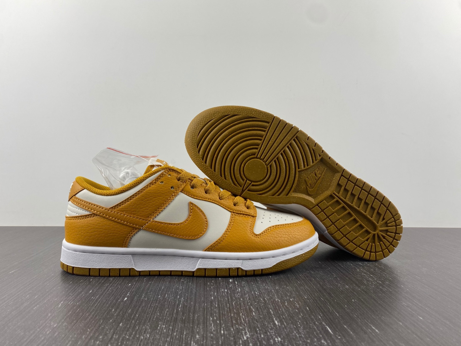 Nike Dunk Low Next Nature Phantom DN1431-001