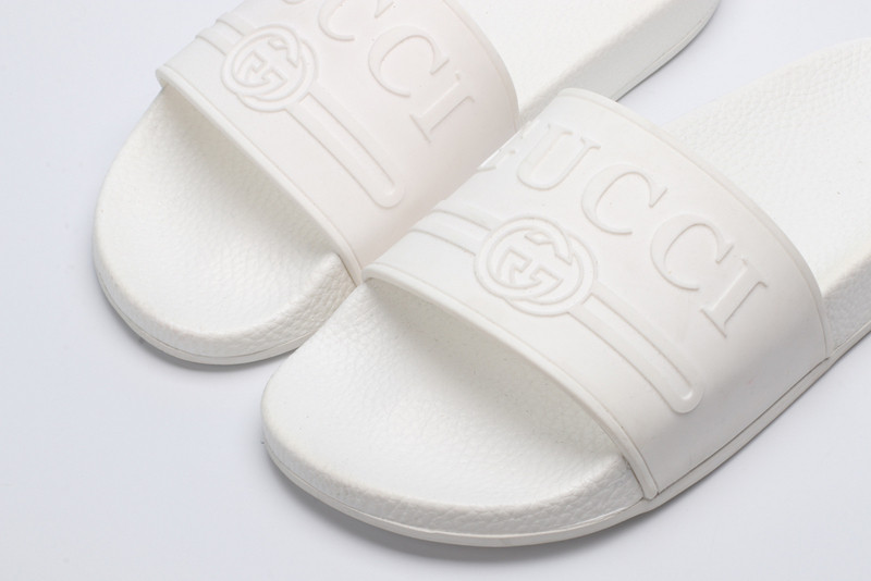 GUC LEATHER SLIDE