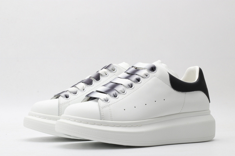 a1exa*der Mcqv*en sneaker