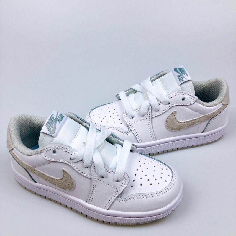 AIR JORDAN 1 KIDS SHOES