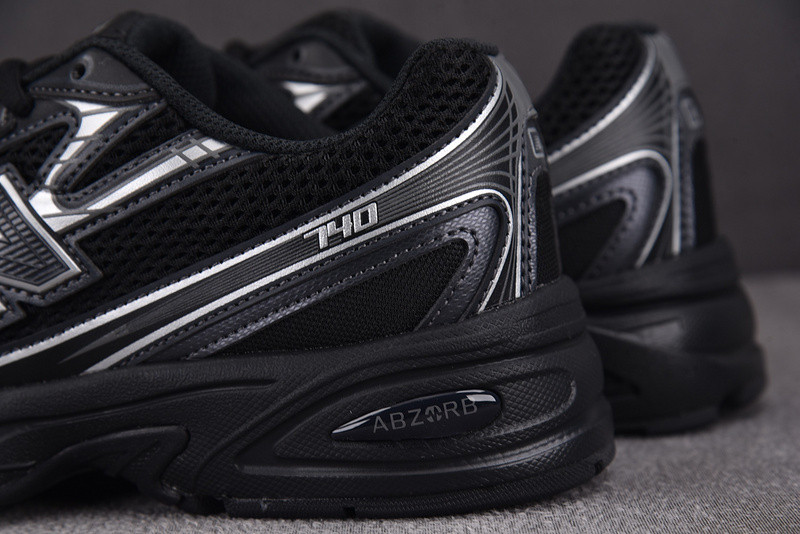 New Balance 740 Black Silver Metallic U740BM2