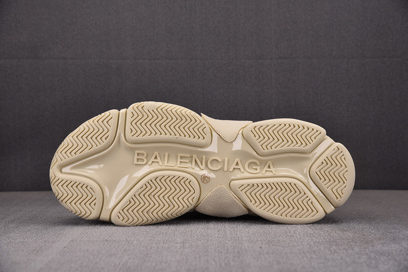 Ba*len*cia*ga triple s 536737 w2fay 9016