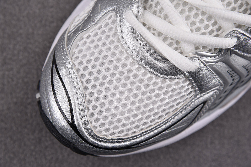 As*ic*s gel kayano 14 (silver / gold) 1201a019-102