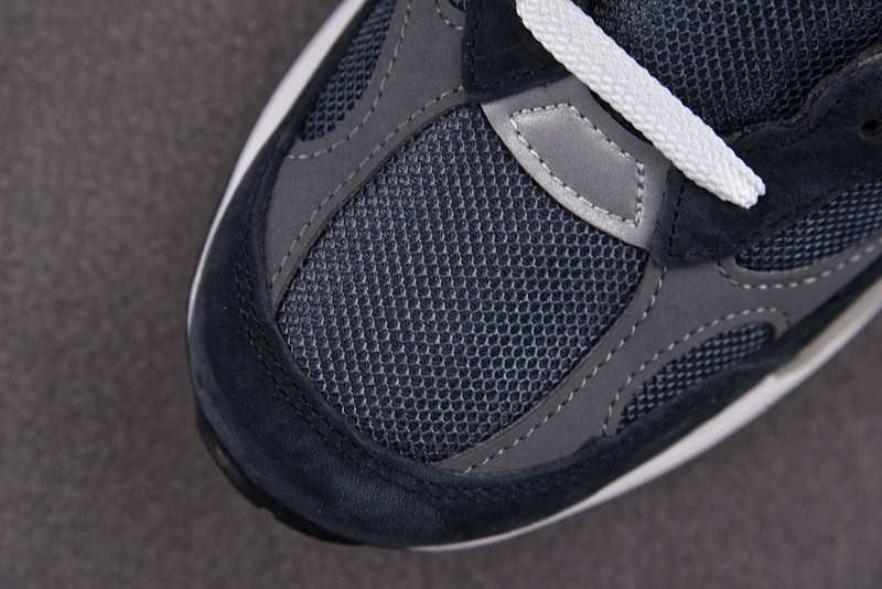 NEW BALANCE M992GG "MADE IN USA"