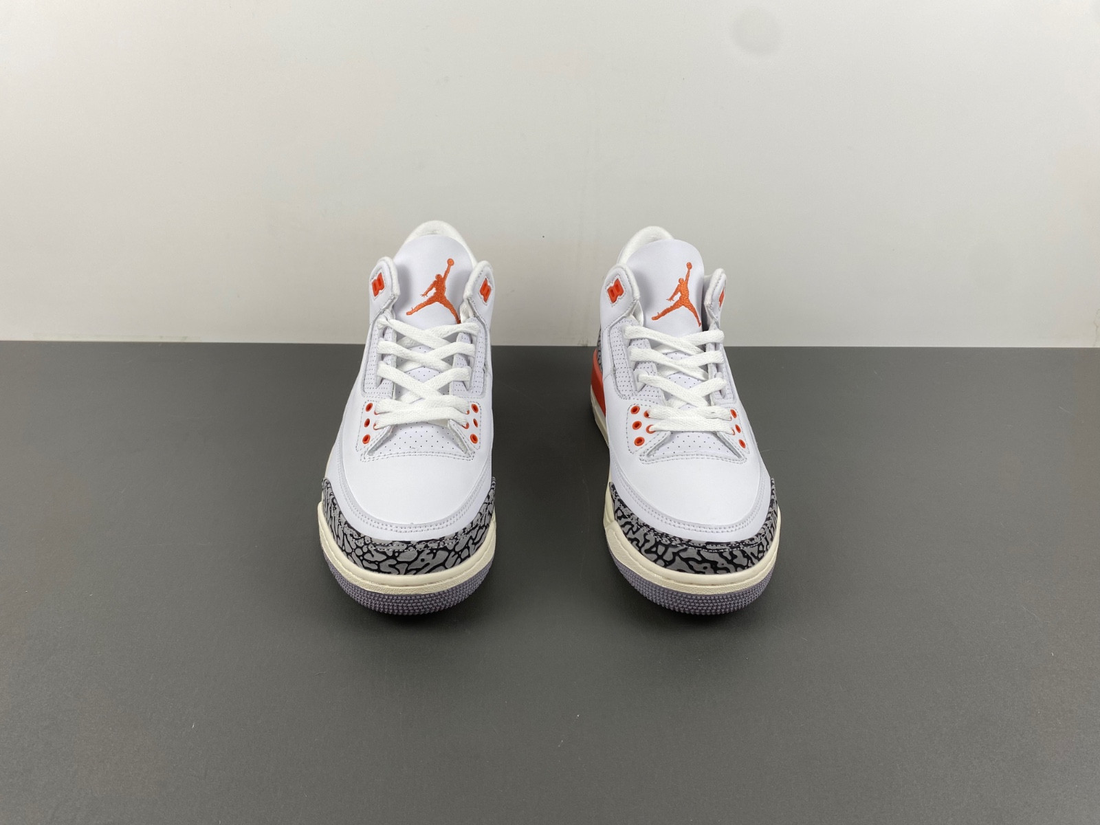 Air Jordan 3 WMNS Georgia Peach CK9246-121