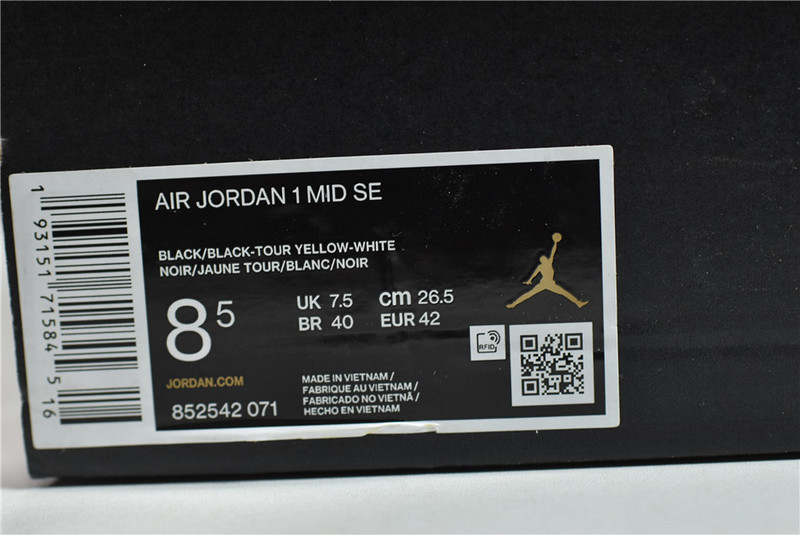 Air Jordan 1 Mid AJ1 852542-071