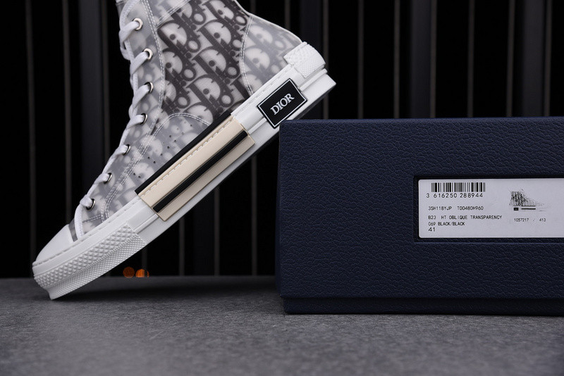 D B23 HIGH-TOP SNEAKERS