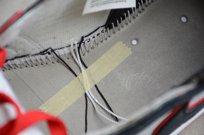 Air Jordan 1 Retro High Bloodline 555088-062