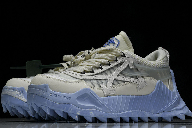 OW C/O ODSY-1000 SPORTS SHOES
