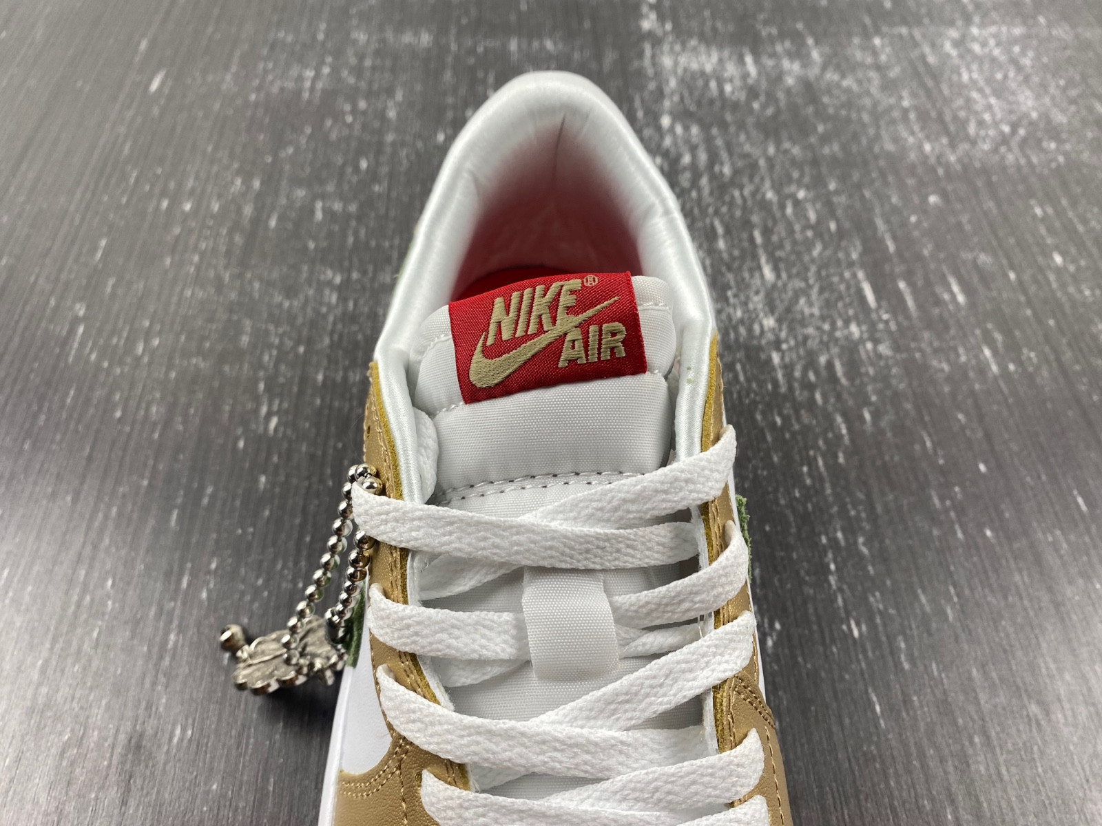 Air Jordan 1 Low OG BG "Chinese New Year" FQ6593-100