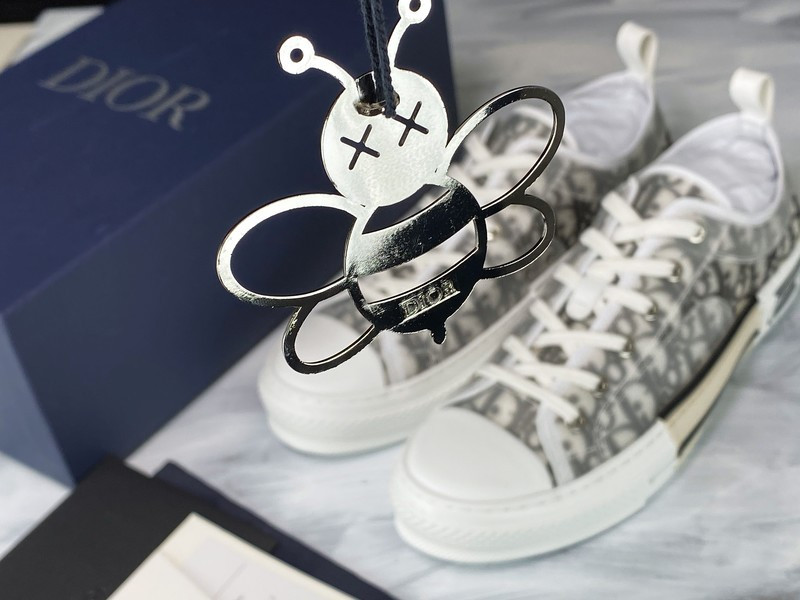 B23 OBLIQUE LOW SNEAKERS