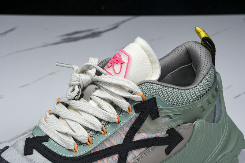 OW C/O ODSY-1000 SPORTS SHOES